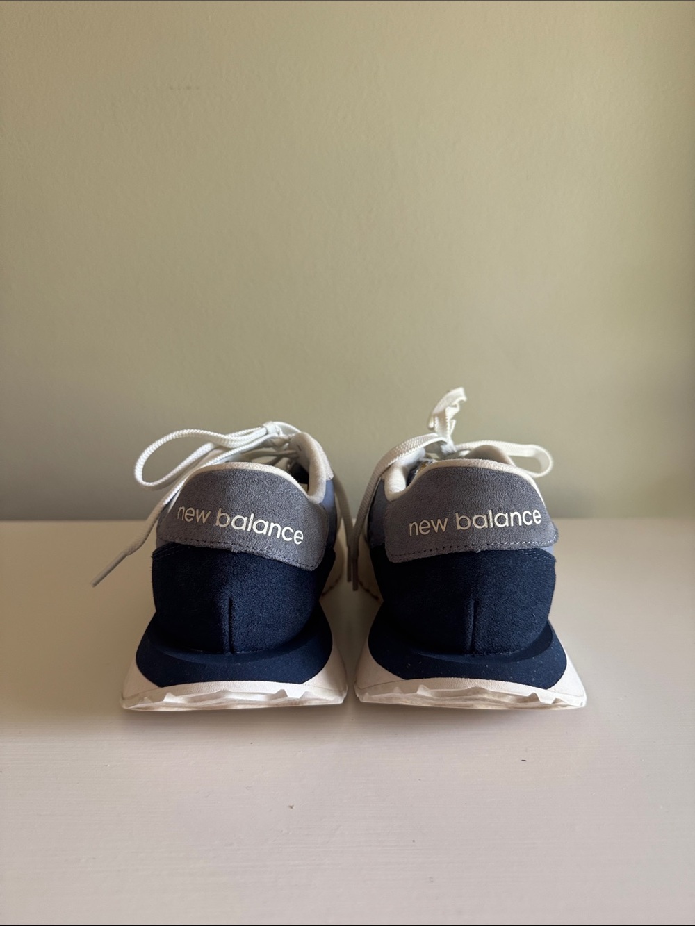 New Balance 237 Sneakers in Navy, Gray and White Retro - Picture 4 of 9